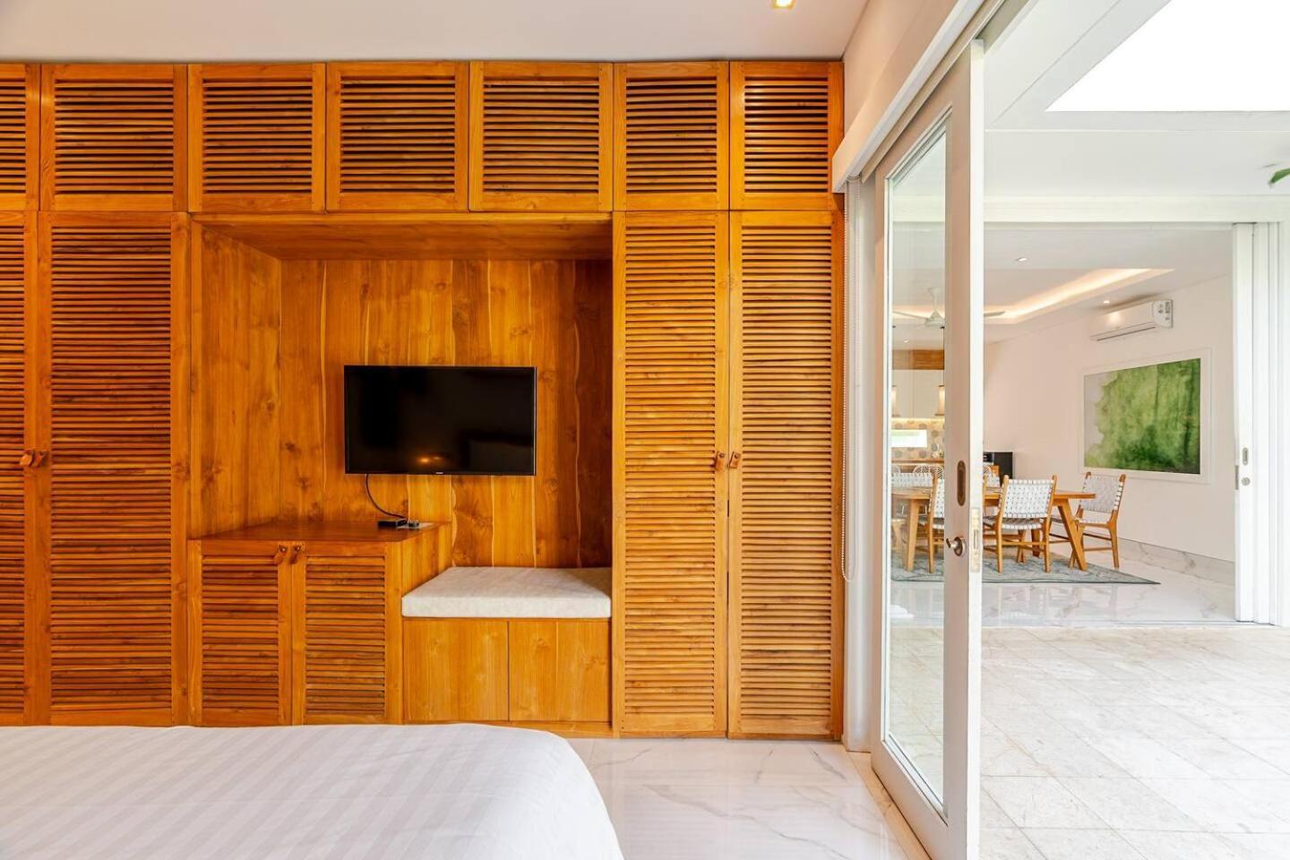 סמיניאק Villa Vana, Sitara Villa Group מראה חיצוני תמונה